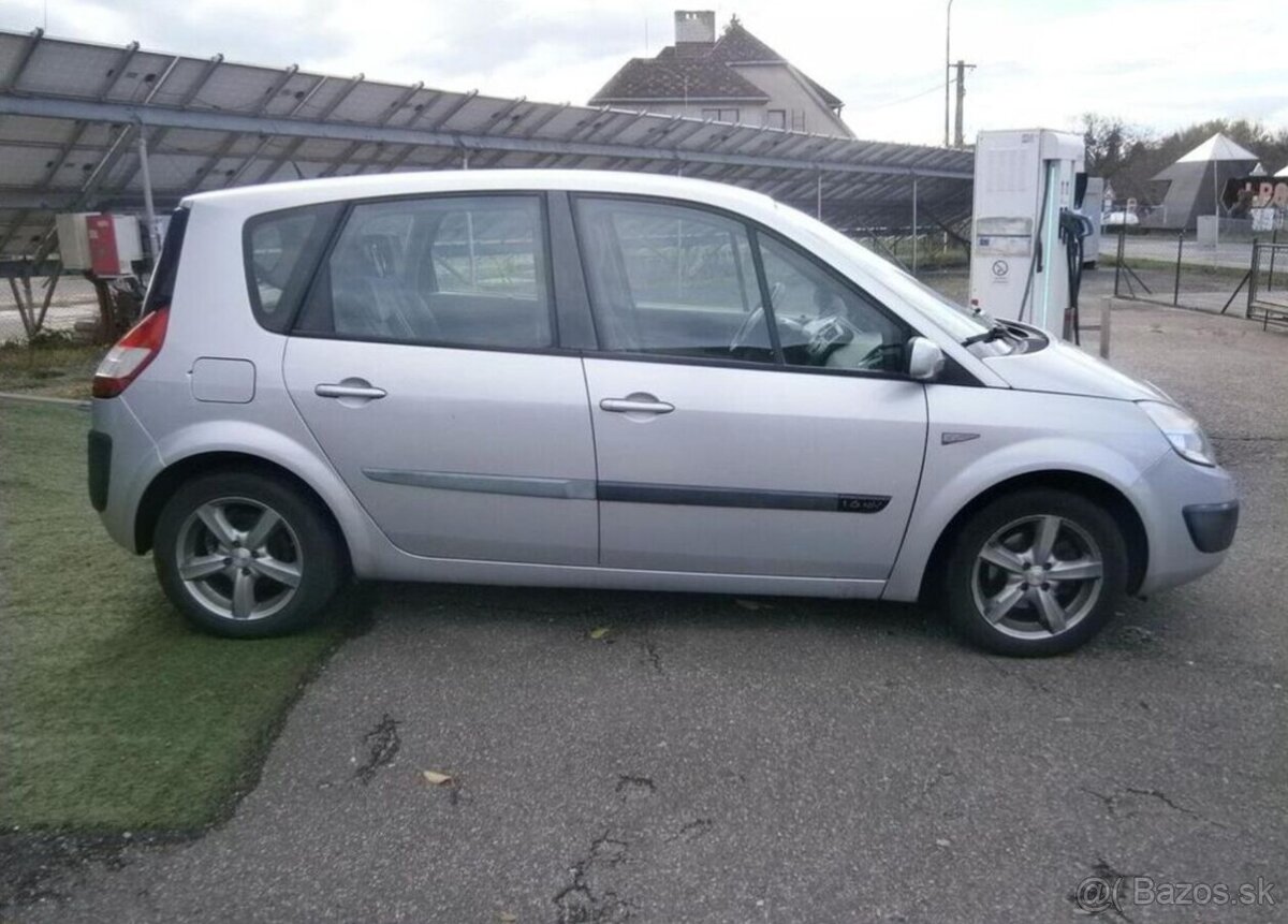Renault Scénic 1.6i serviska benzín manuál 83 kw - 7