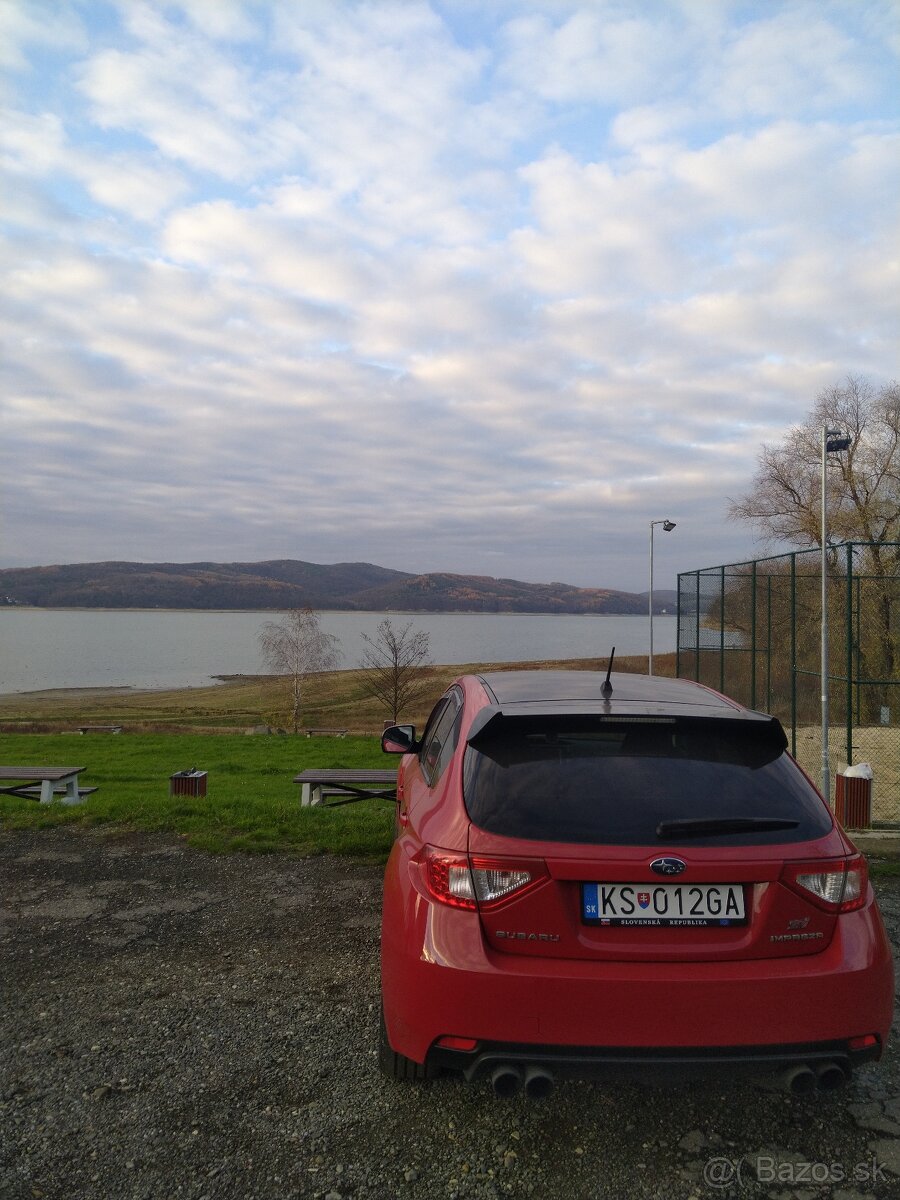 Subaru impreza WRX STI - 7