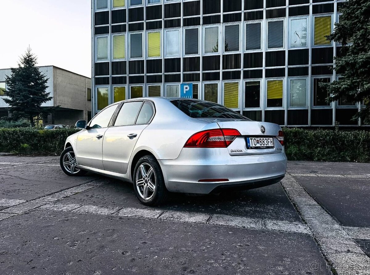 Škoda Superb 1.6 TDI CR DPF Ambition - 7