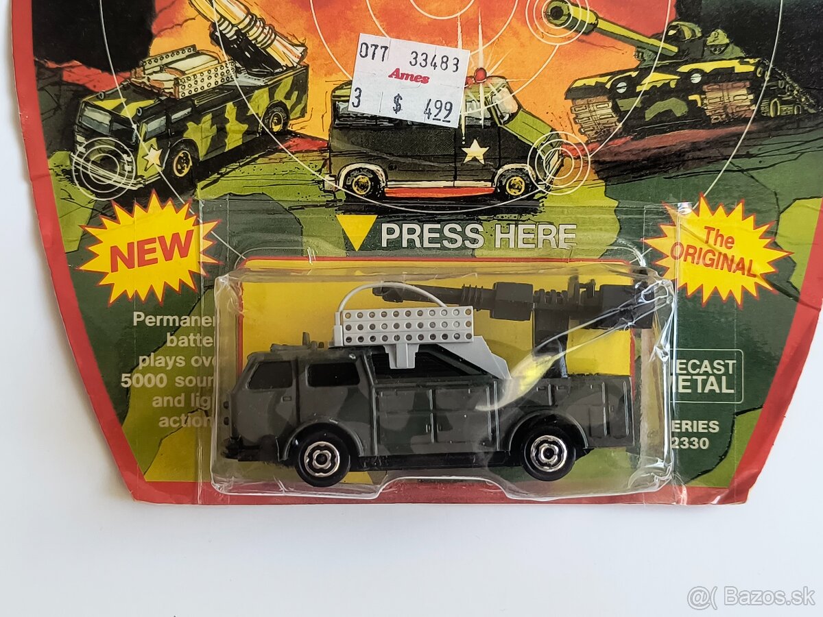 modely Majorette SONIC FLASHERS - Porsche 928 Military truck - 7