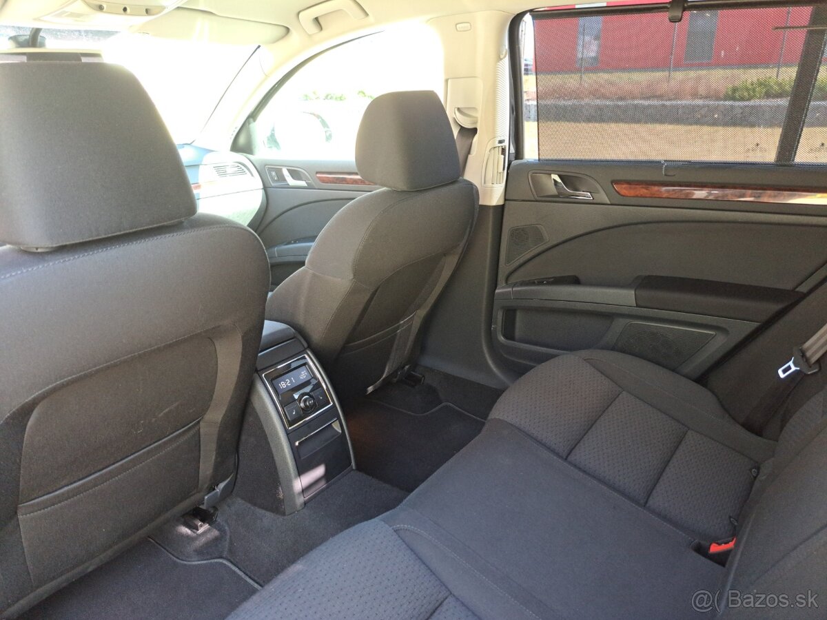 Škoda Superb 2,0 TDI, 103 kw, r.v. 2013 - 7