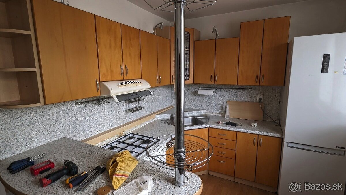 Kuchynská linka +spotrebiče - 7