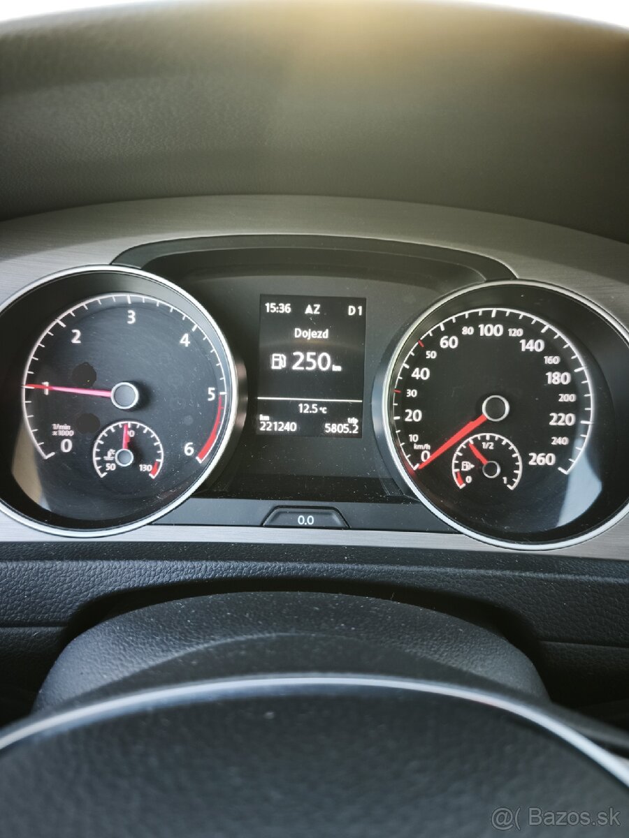 VW golf variant 1.6 tdi dsg - 7