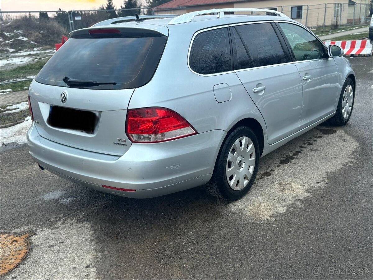 Predám Volkswagen Golf 6 1.6TDI - 7