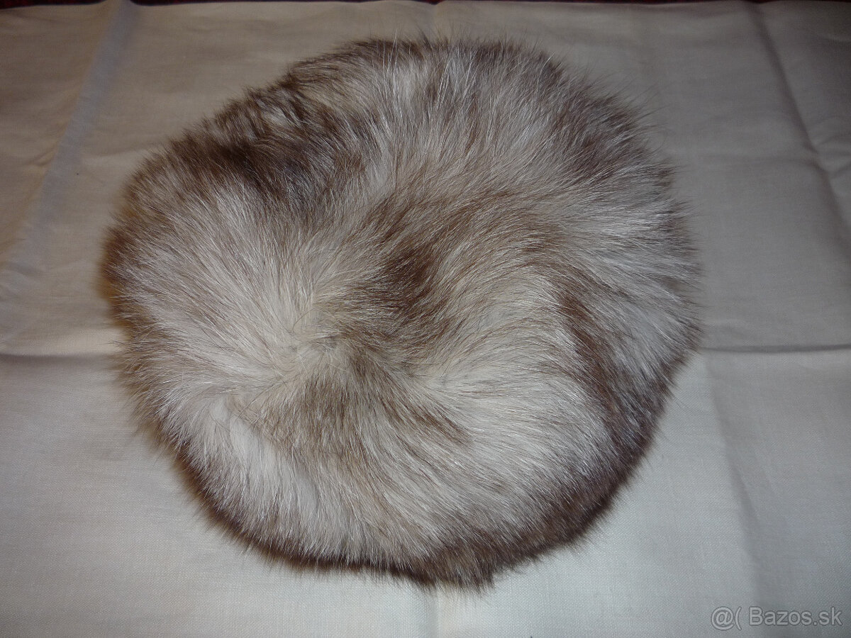 Kožušinové čiapky - 7