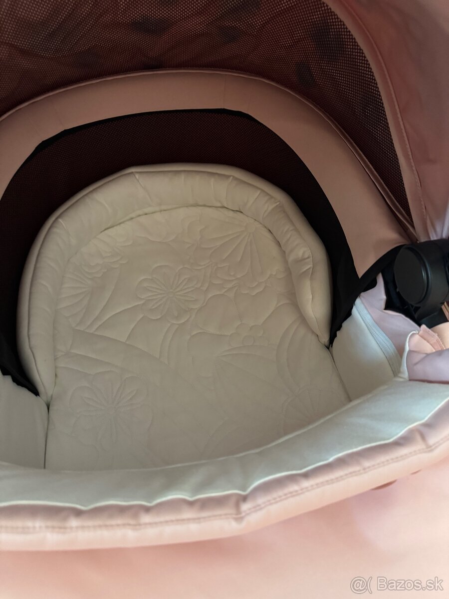 Predám hlbokú vaničku a vajíčko Cybex Priam Flowers🌸 - 7