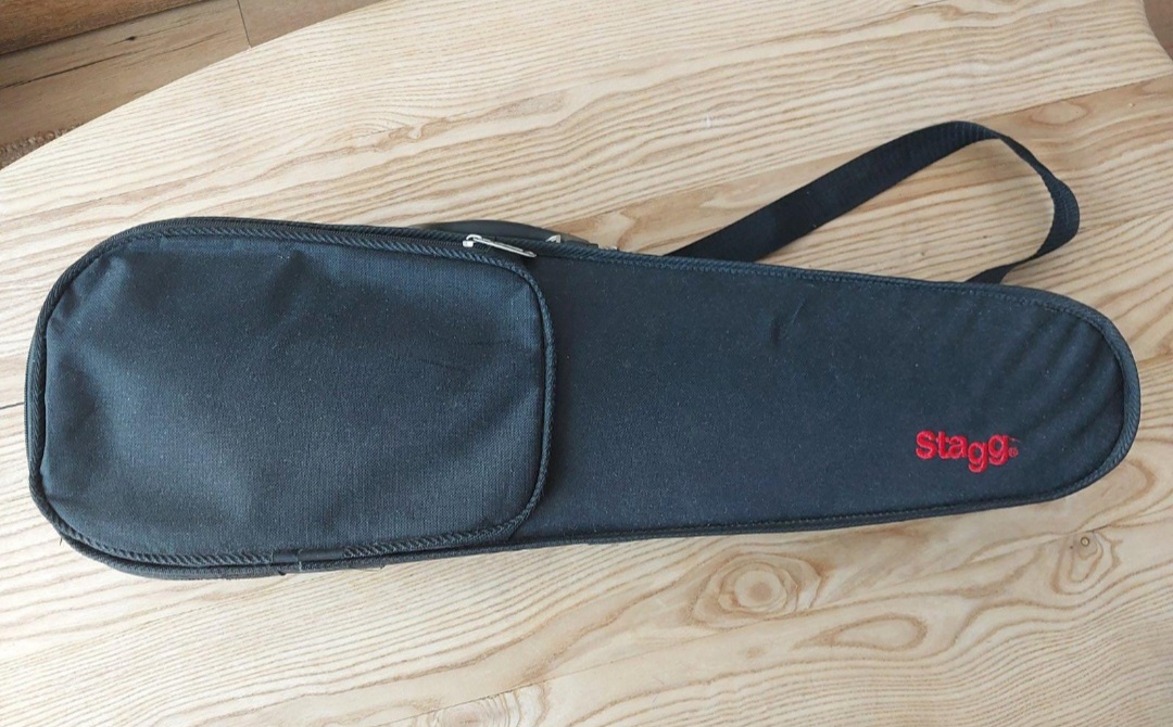 1/4 husle v puzdre Stagg - 7