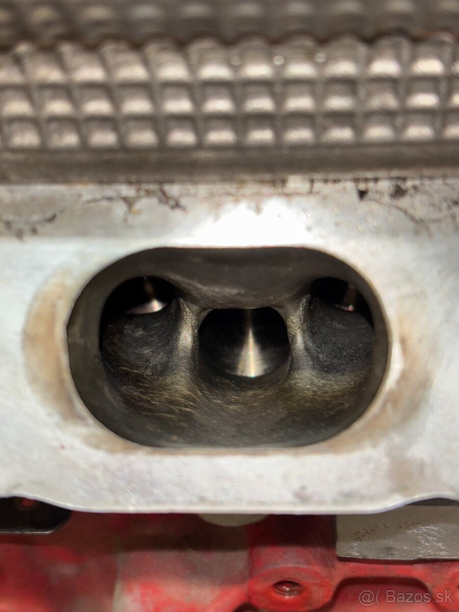 Predám kovaný motor 1.8t AUQ - 7