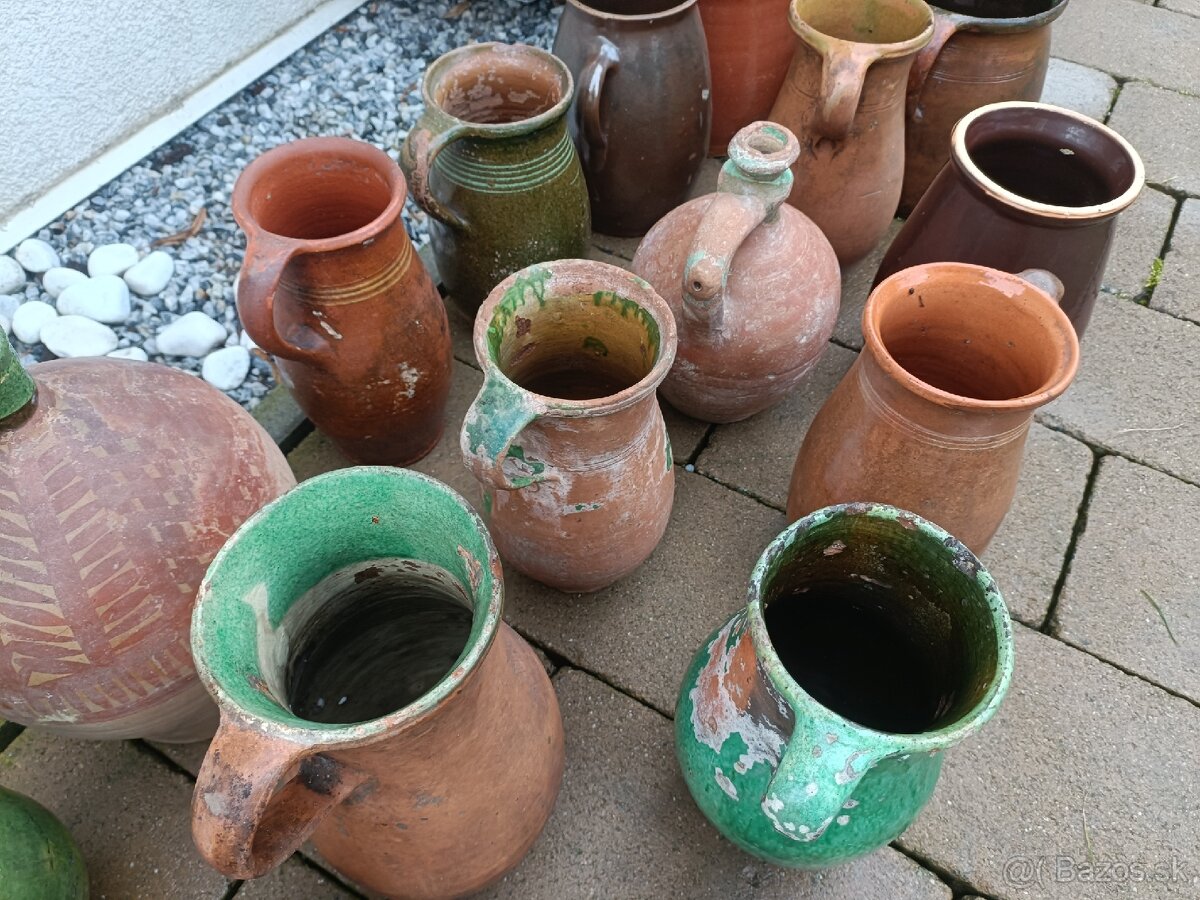 Staré hlinené dzbany - 7