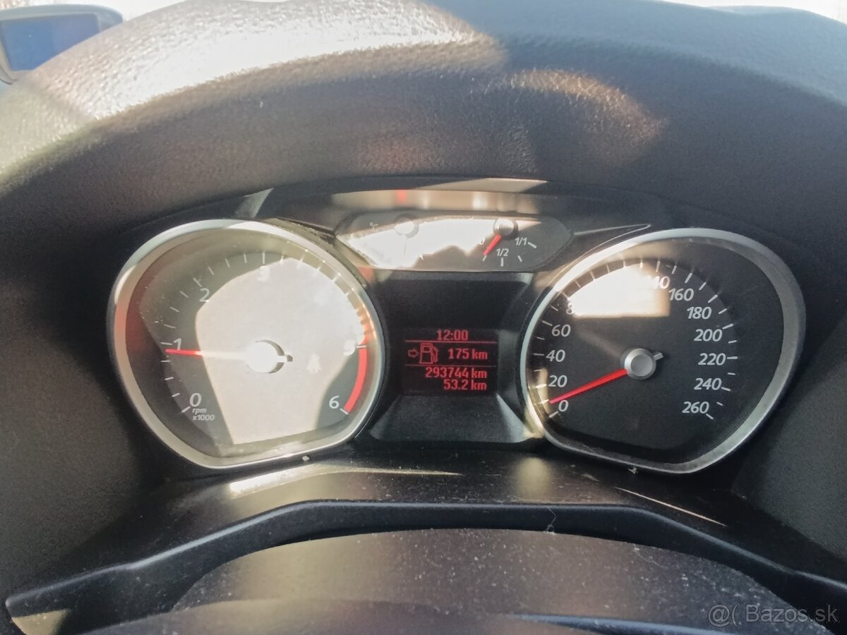 Ford Mondeo 1.8 TDI sedan - 7