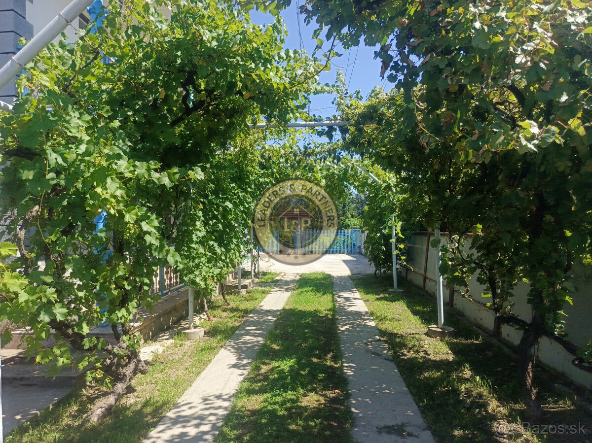 Rodinný dom Nitra - Lužianky Rastislavova ulica - 7