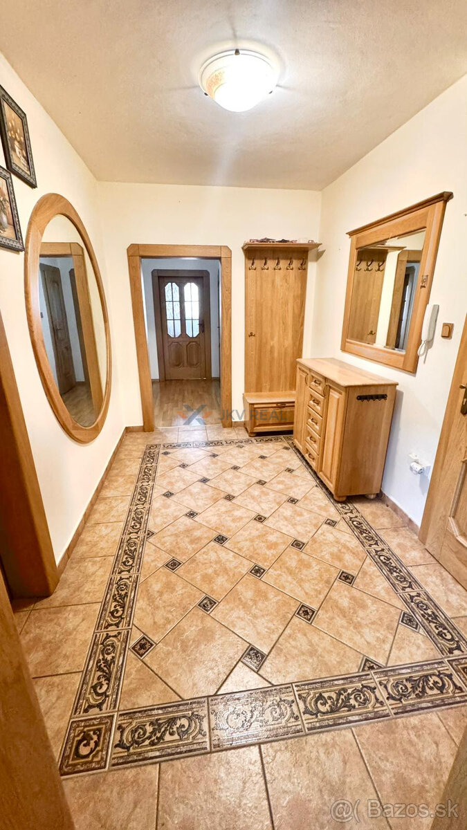 Predaj: Kompletný a Zrekonštruovaný 3-izbový Byt s Balkónom - 7