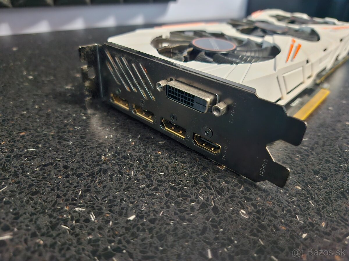 2x Nvidia GeForce GTX 1080ti 11GB - 7