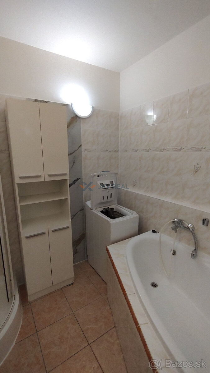 Exkluzívne Prenájom : 3 izbový byt v Trenčíne JUH - 7