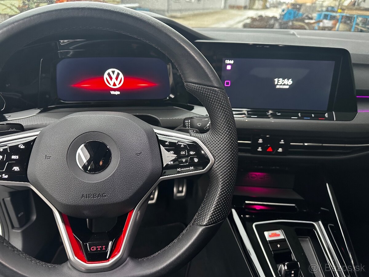 Volkswagen Golf VIII GTI - 7