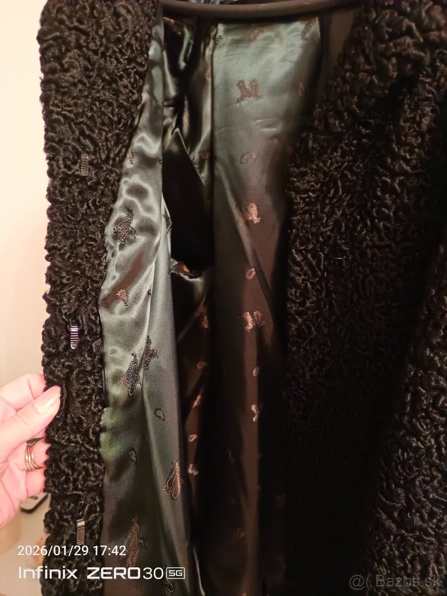 Dámska čierna bunda - 7