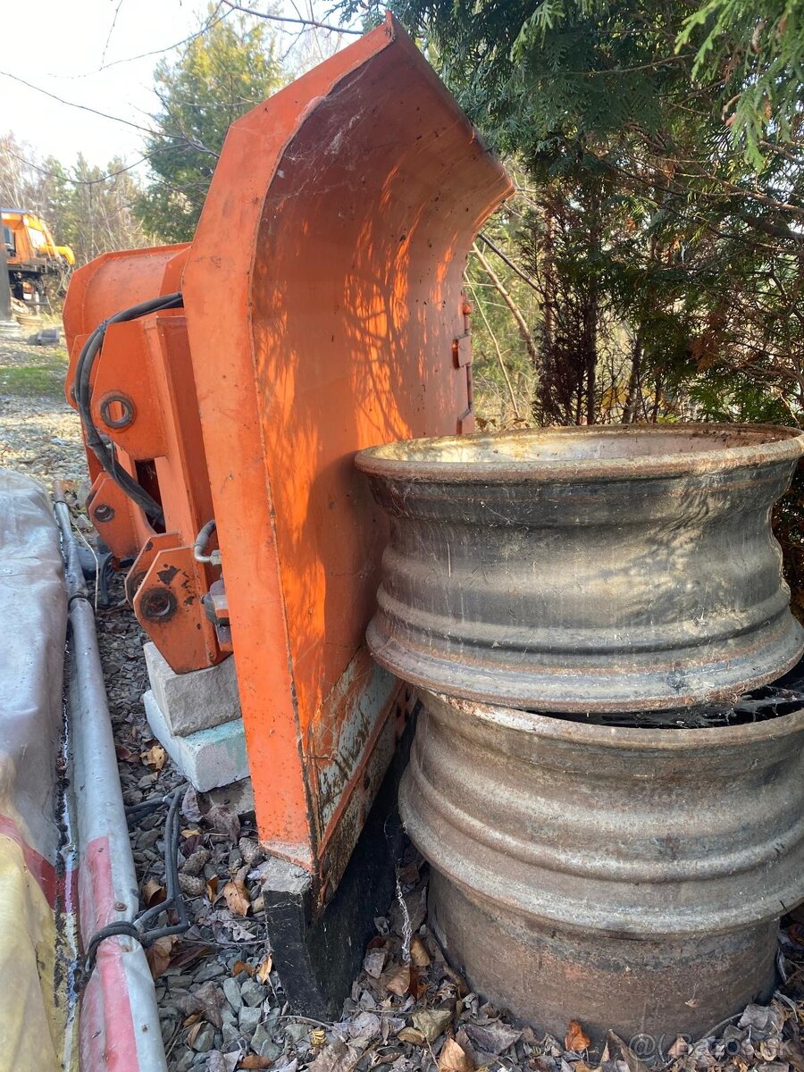 Pluh do sniegu Vario traktor koparko ładowarka - 7