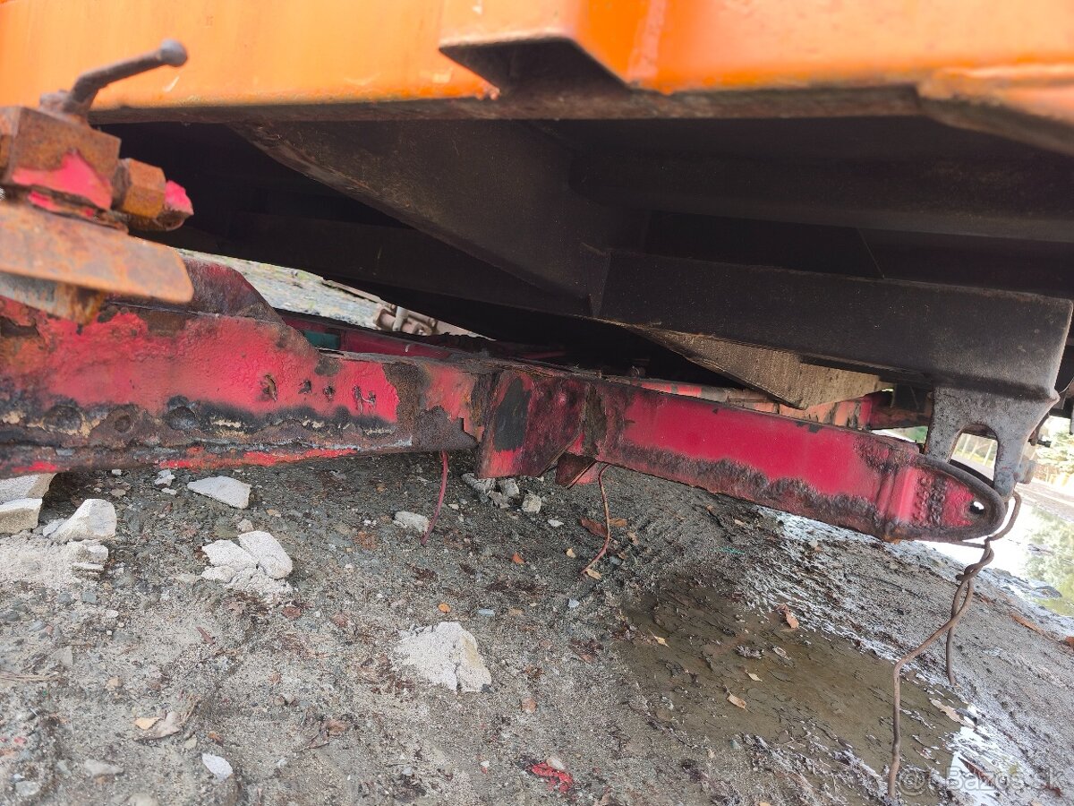 Predám korbu so spodným rámom na výrobu vlečky - 7