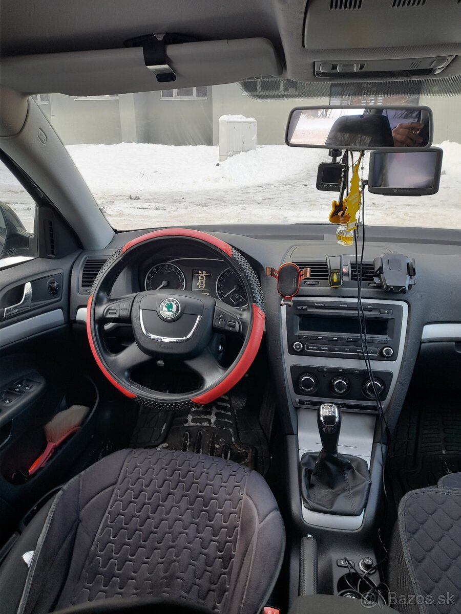 Skoda Octavia 2 1.6 CR 77 KW - 7