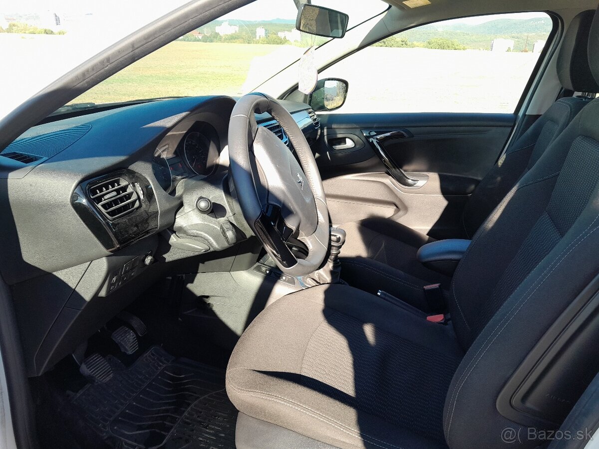 Predám Peugeot 301 - 7