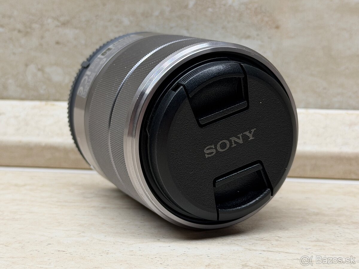 Sony SEL 18-55mm f/3.5-5.6 - 7