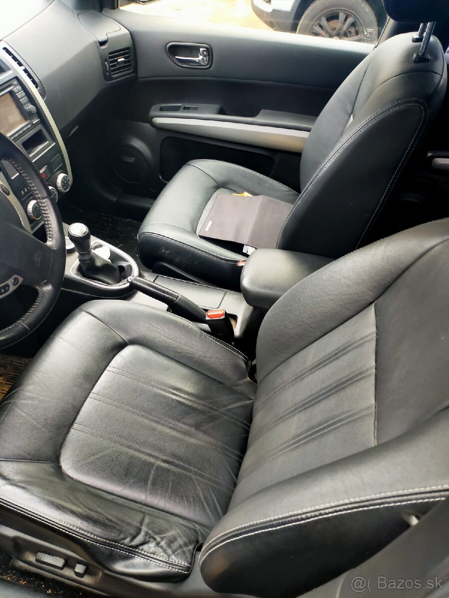 Nissan X-Trailer 2.0 dCi - 7