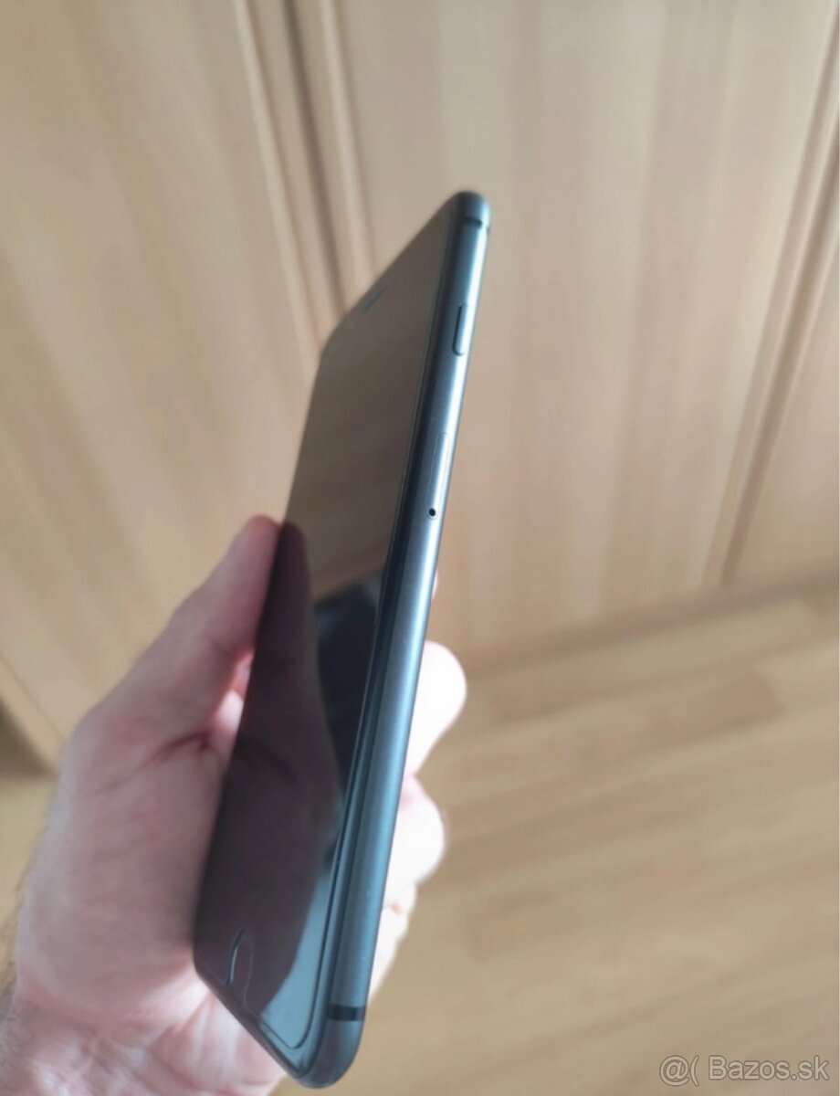 iPhone 8 plus 64GB, black - 7