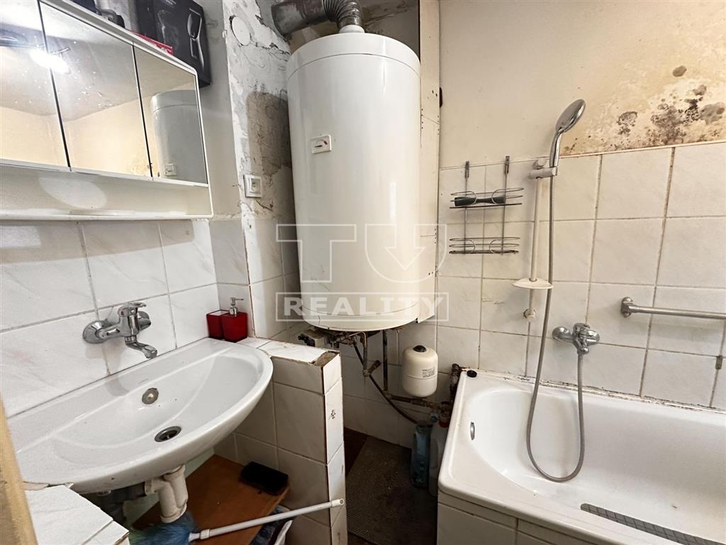 Predám rodinný dom, okres Poprad - 7