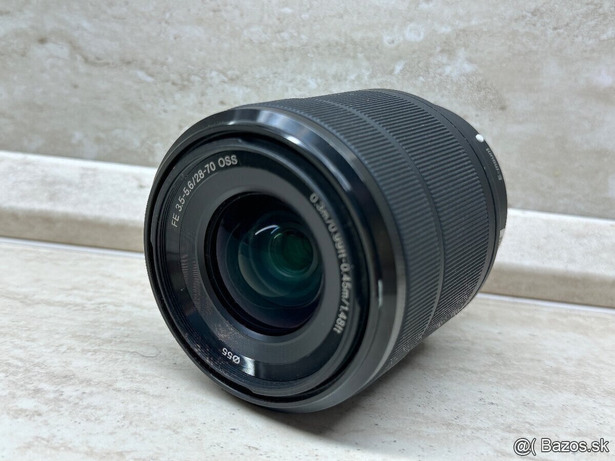 Sony 28-70mm f/3.5-5.6 OSS Sony E-mount - 7