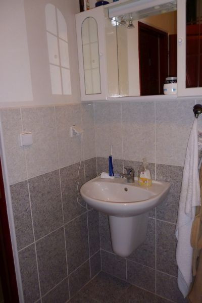 Prenajmem 2-i byt, 55 m2, v RD pri lesoparku, Priehradná BA - 7