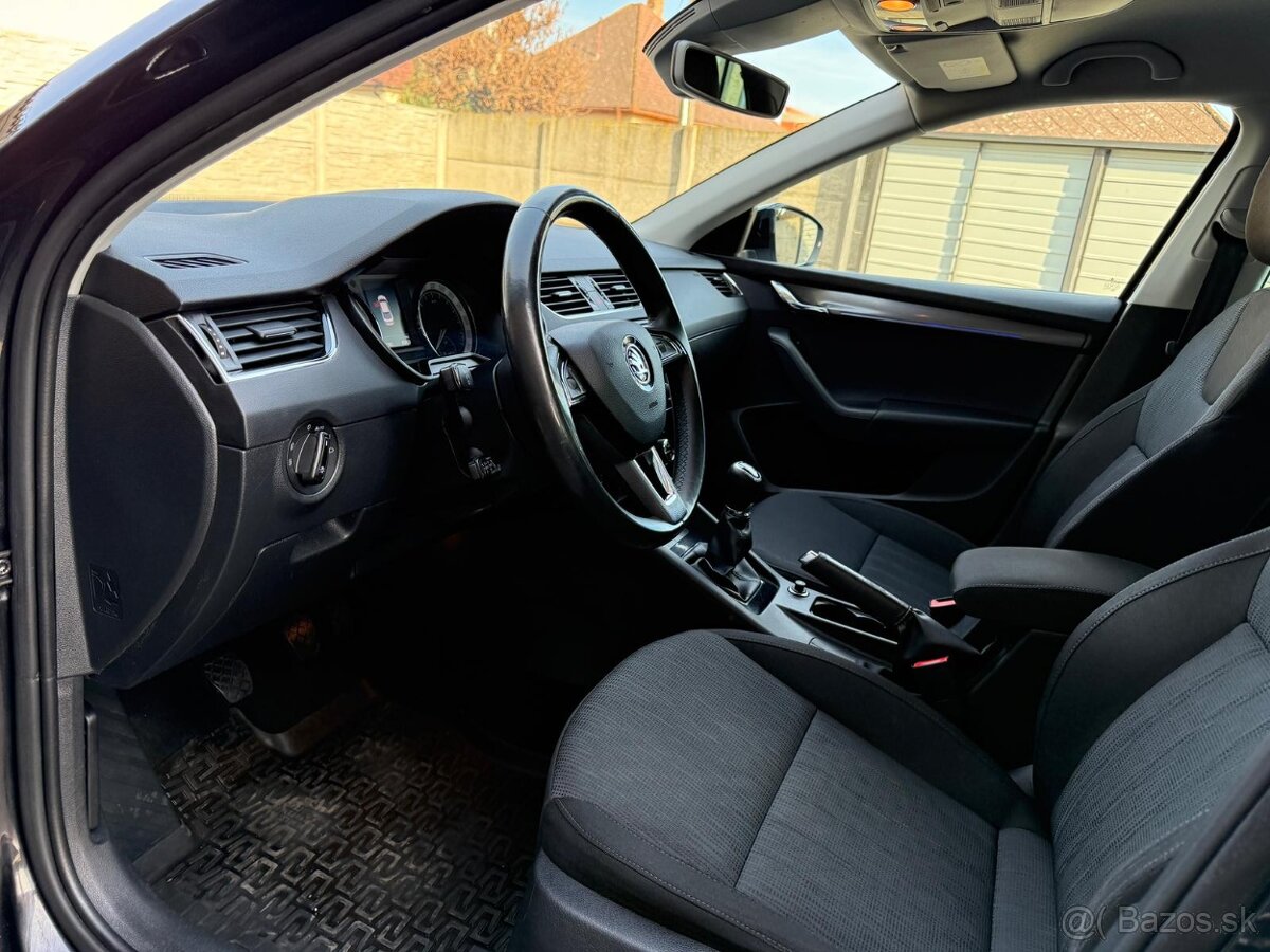 Škoda Octavia 1.4 TSI Style - 7