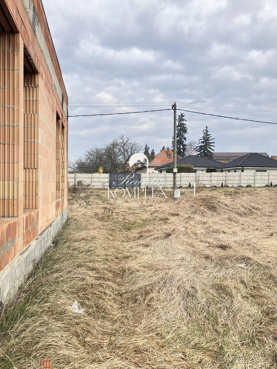 Reality Komplex s.r.o Vám ponúka na predaj polyfunkčný objek - 7
