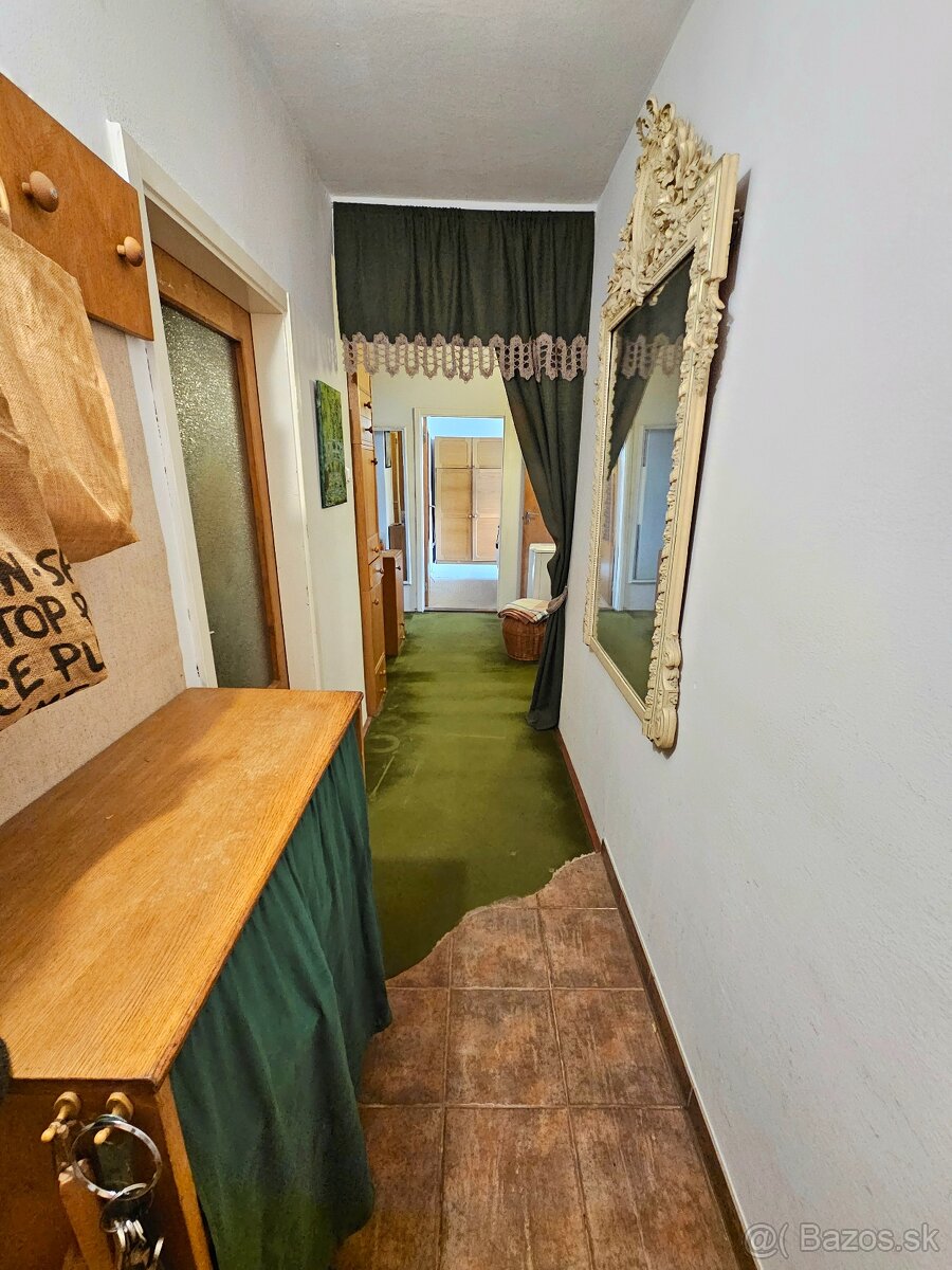 Na predaj 4 izbový byt, Dúbravka - Hanulova ulica - 7