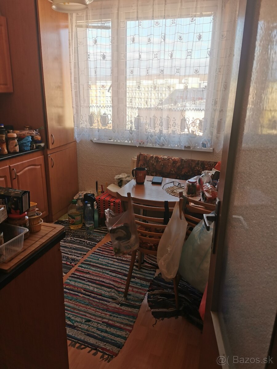 Kvp- veľký 3 izbový byt - 7