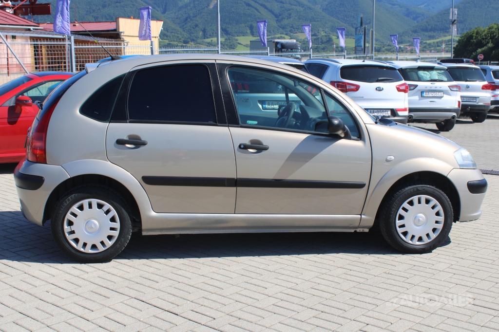 Citroen C3 1,1 i 44 kW PLUS - 7