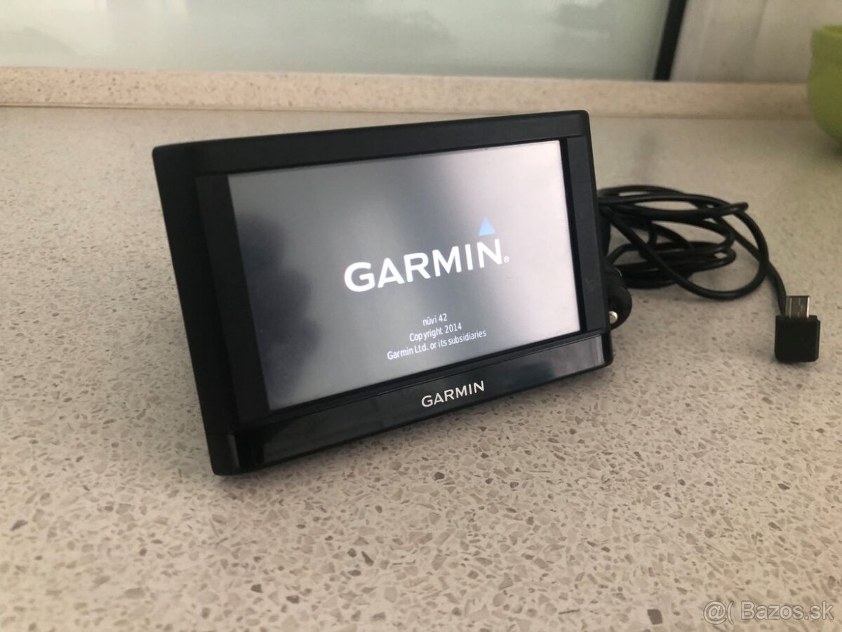 GARMIN NUVI 42 GPS navigácia s mapou pre rok 2026. - 7