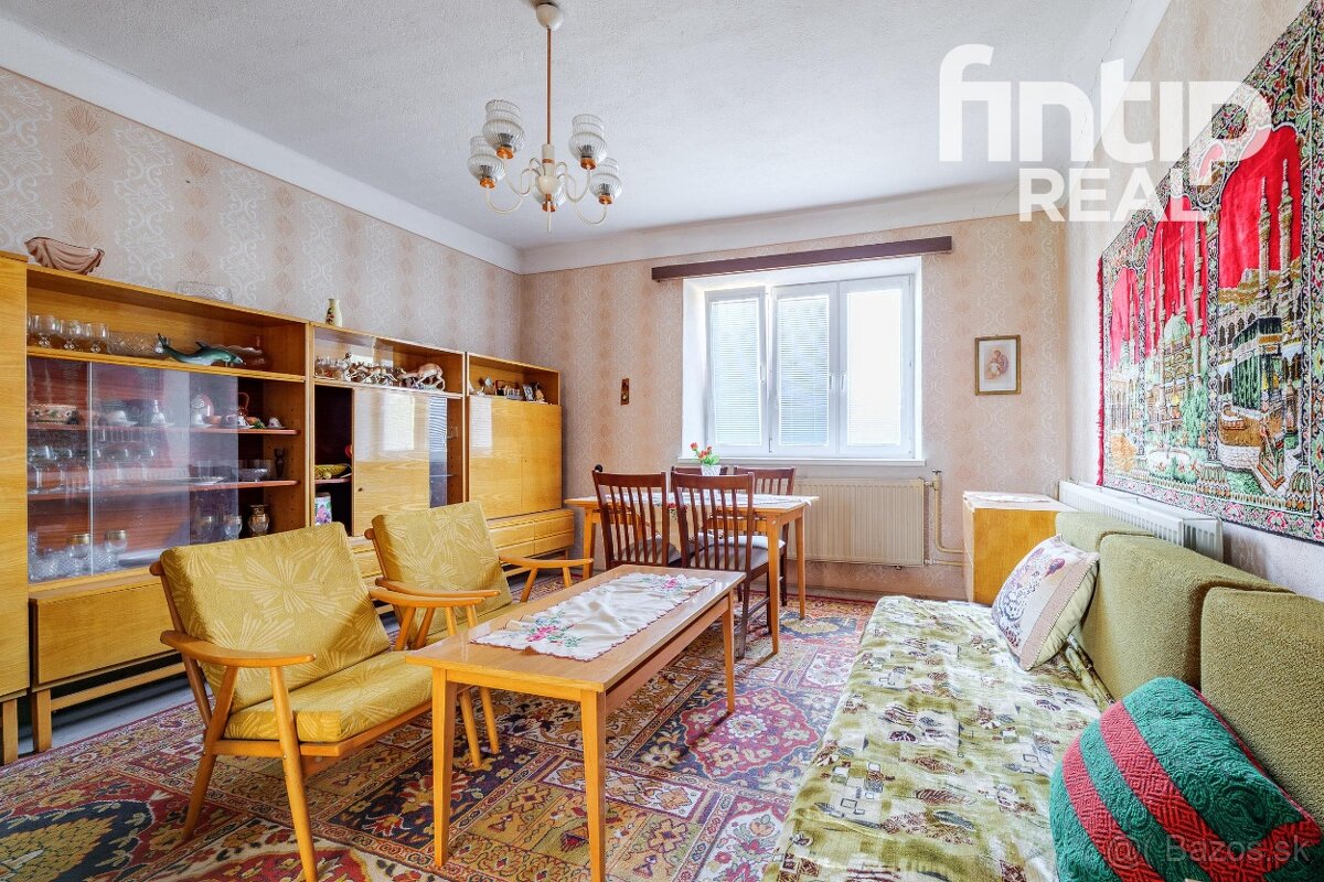 Na predaj rodinný dom s veľkým pozemkom | Komárovce - 7