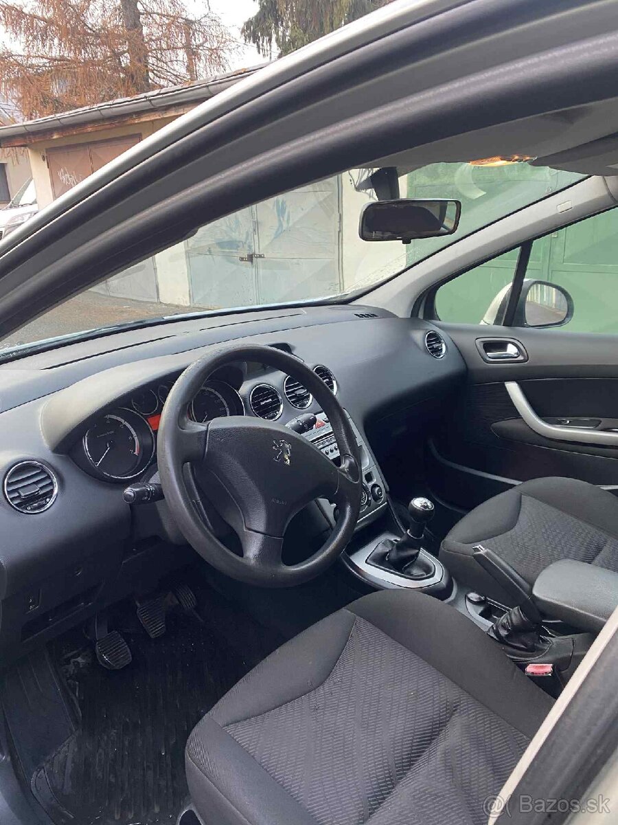 Peugeot 308 1.4 Benzín 164 900km - 7
