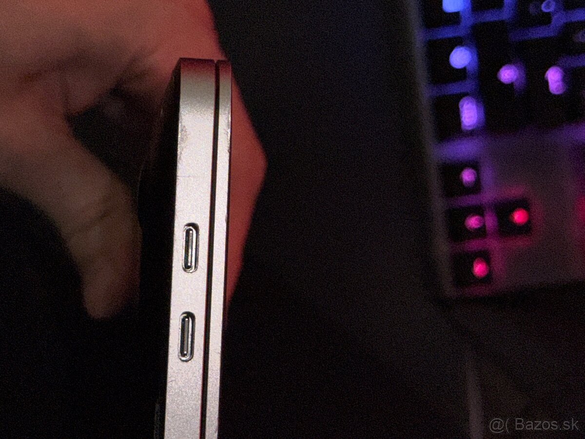 MacBook Pro 2019 16” - 7