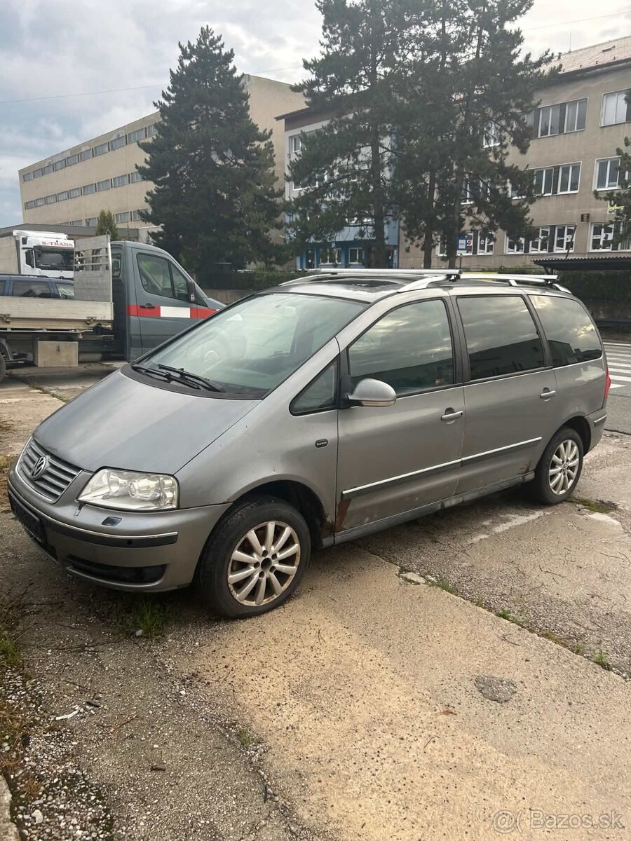 Volkswagen Sharan - 7