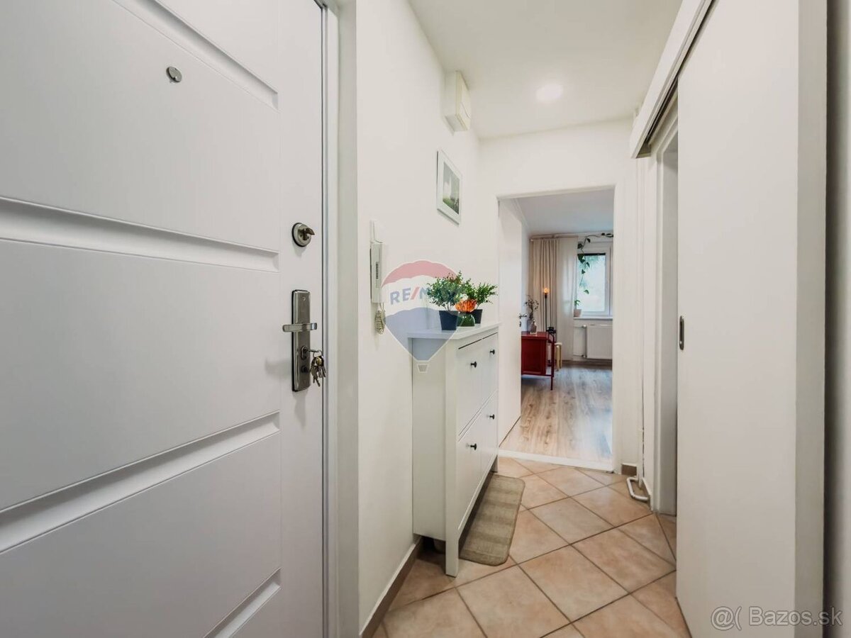 Zrekonštruovaný 1izbový byt na skok od centra na predaj - 7