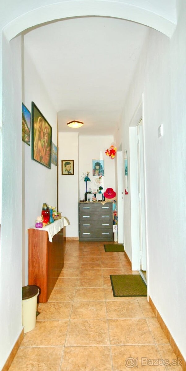 Predaj 2 izbový byt v nízko podlažnom bytovom dome Komárno - 7