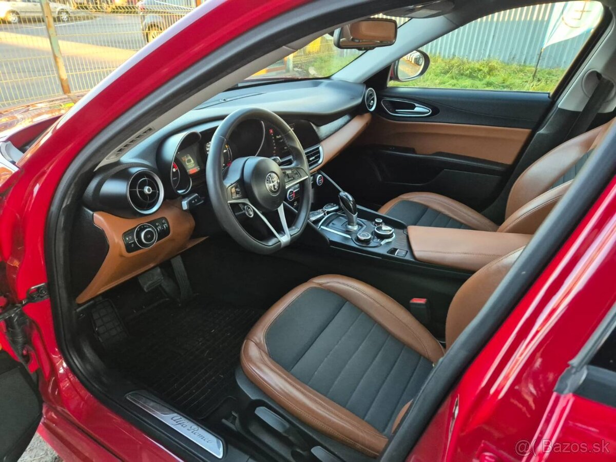 Alfa Romeo Giulia 2.2 Diesel 180 AT Super - 7