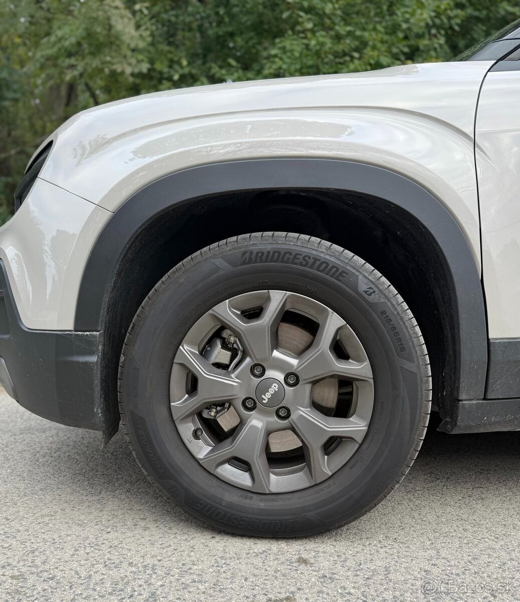 ► JEEP AVENGER 1.2T 74KW ADVENTURE AUTOMAT-LED - nový voz - 7