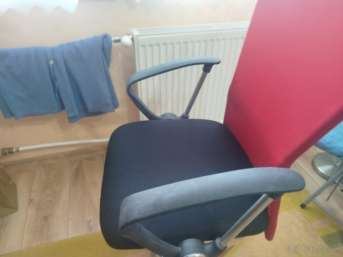Kancelársku stoličku predám. - 7