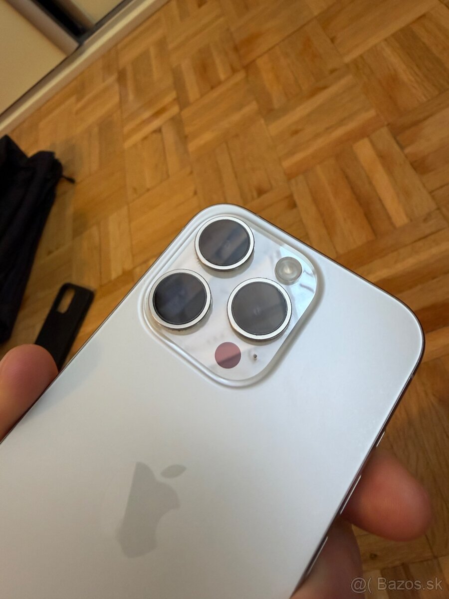 Iphone 15 Pro 256 GB - 7