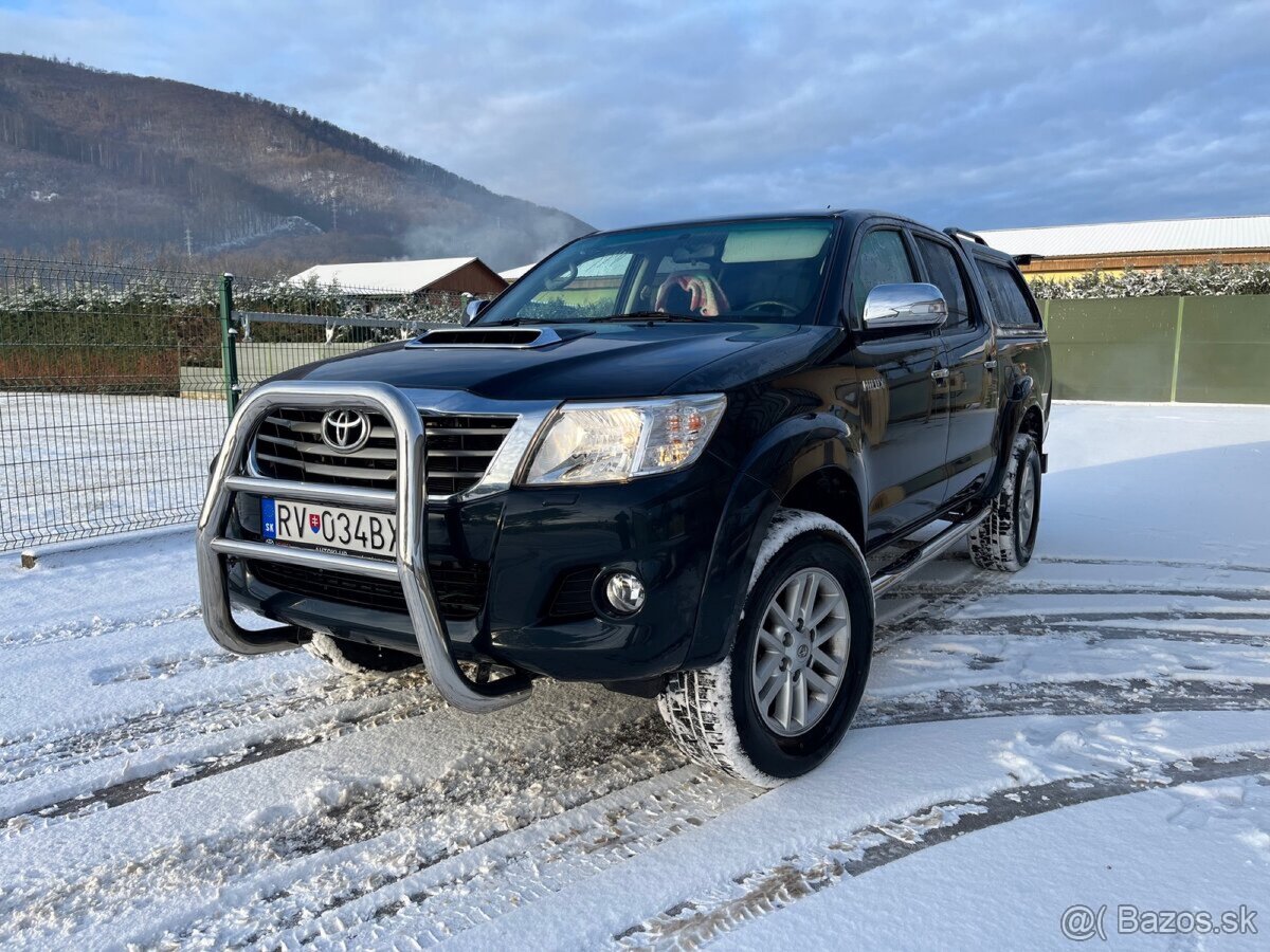 Toyota Hilux - 7