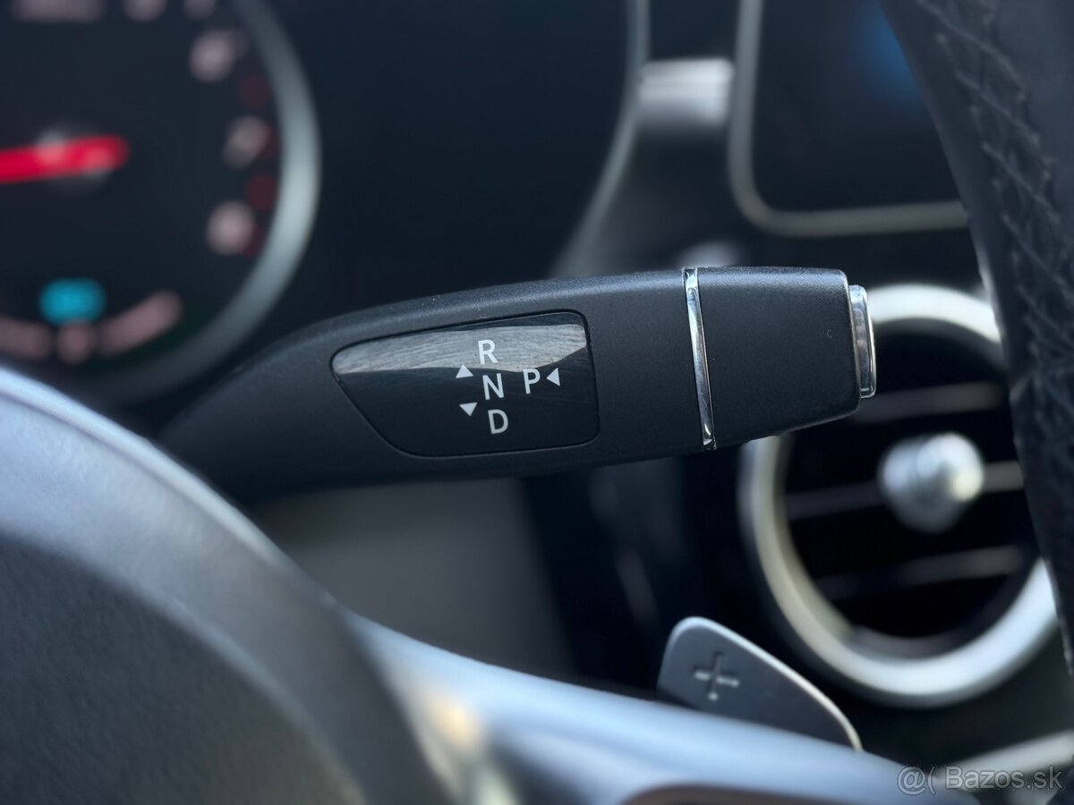 Mercedes-Benz C200 Coupe - 7