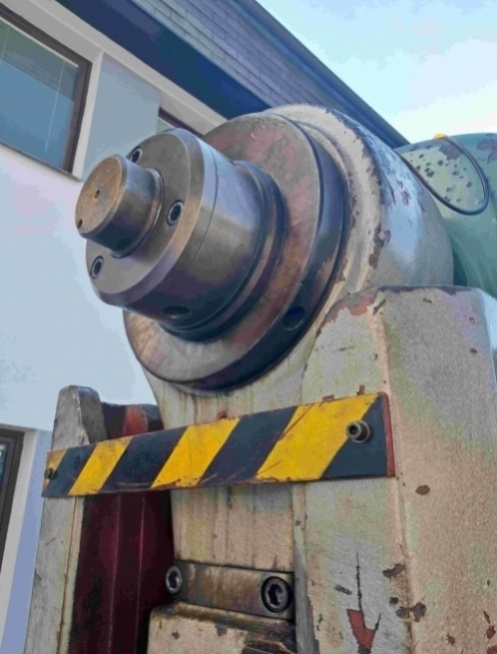 Excentrický lis LE 160, vyrobený v roce 1960 - 7