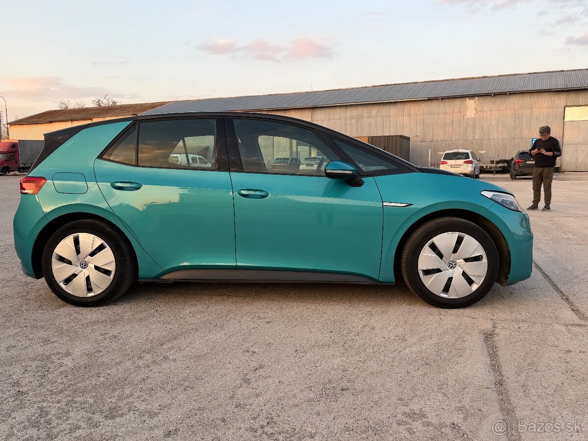 VW ID.3 Pure Performance 45kWh-110kW 46tis km - 7